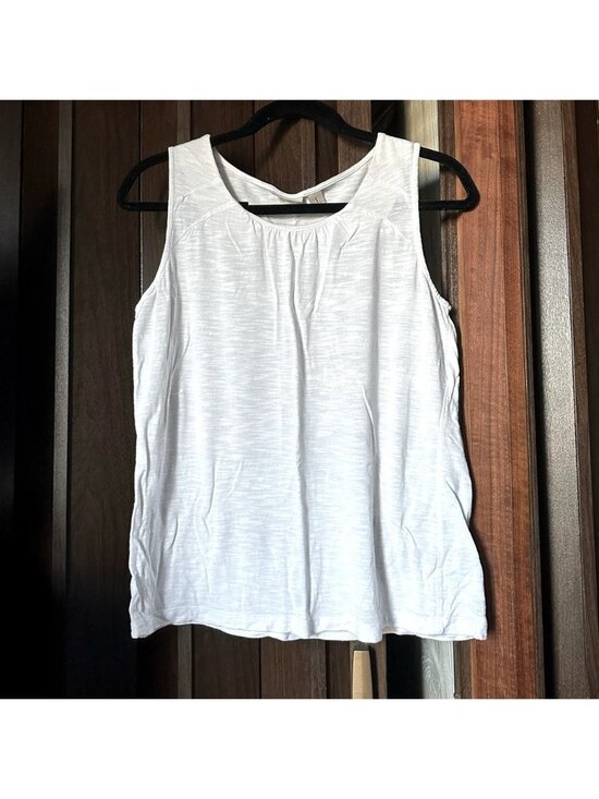 Tops - White top